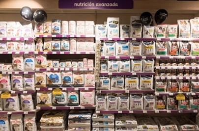 Pasillo tienda Aqua Valencia Kiwoko