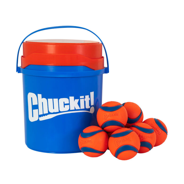 Chuckit! Cubo con Pelotas Ultra para perros thumbnail