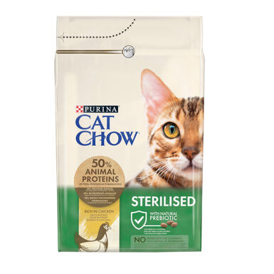 Cat Chow Sterilized Pollo pienso 