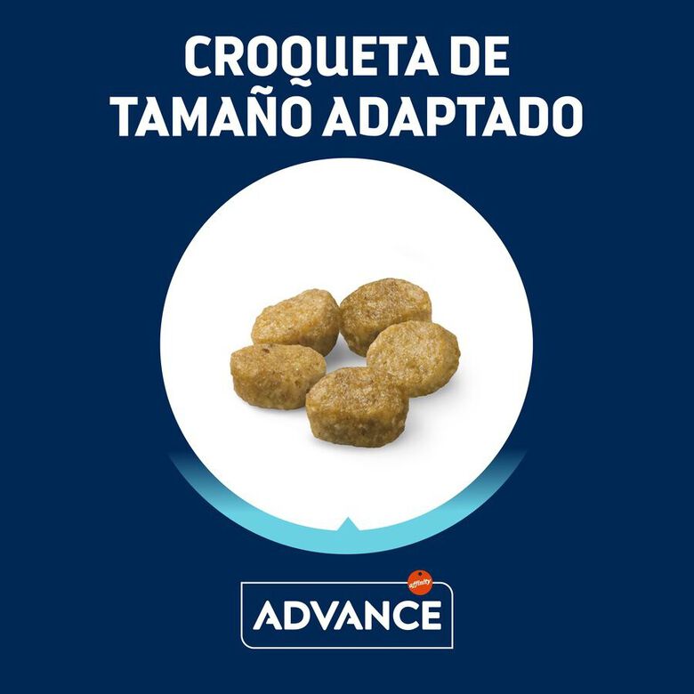Advance Sterilized Hairball Pavo y Cebada pienso para gatos thumbnail