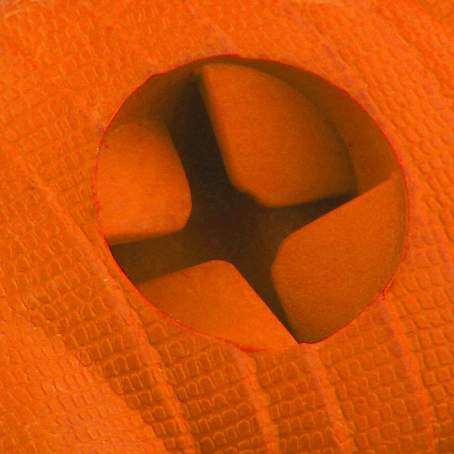 Tootoy! Stretch Salamander Cuddler peluche dispensador de snacks para perros thumbnail