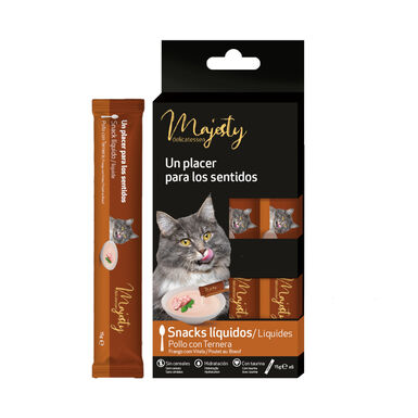 Majesty Pollo con Ternera snack líquido para gatos