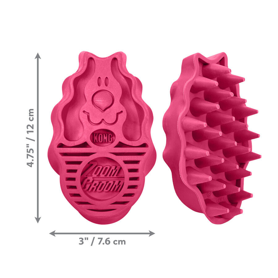 Kong Zoom Groom Cepillo de goma rosa para perros thumbnail