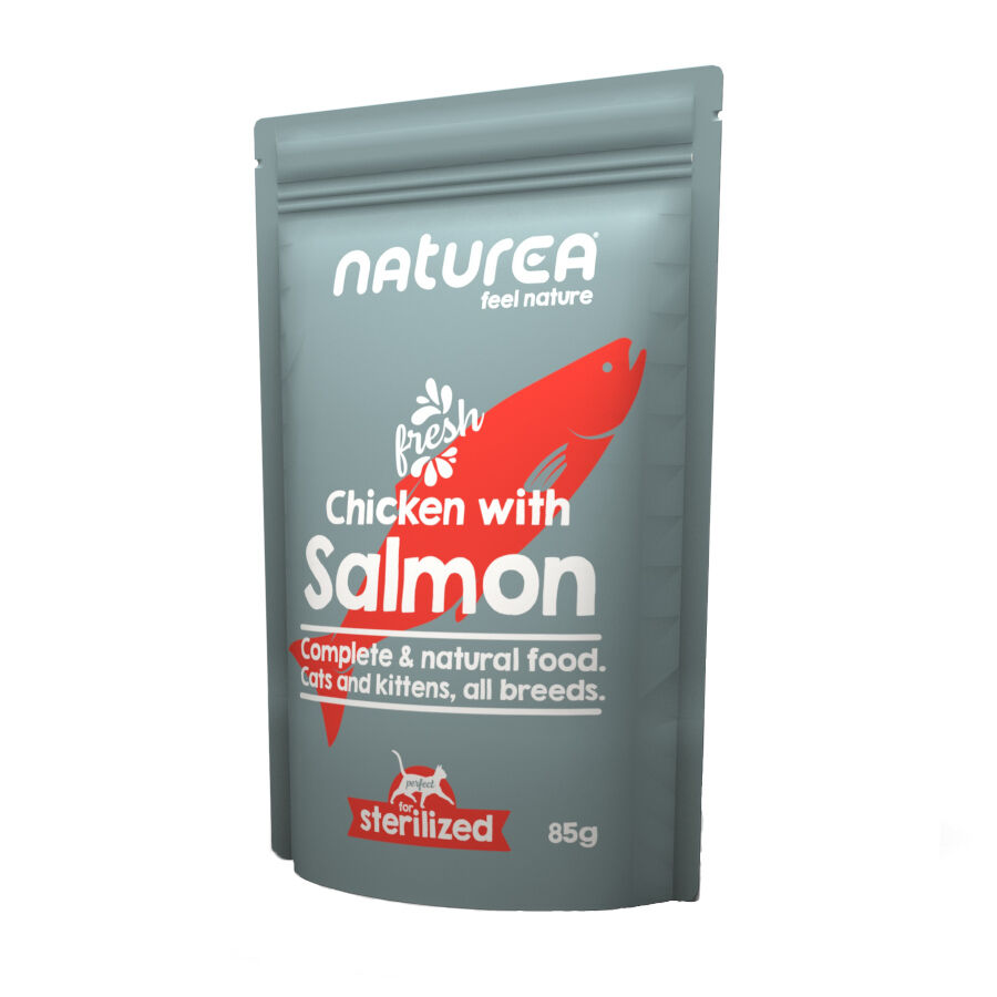 Naturea Pollo y Salmon Sobre para gatos