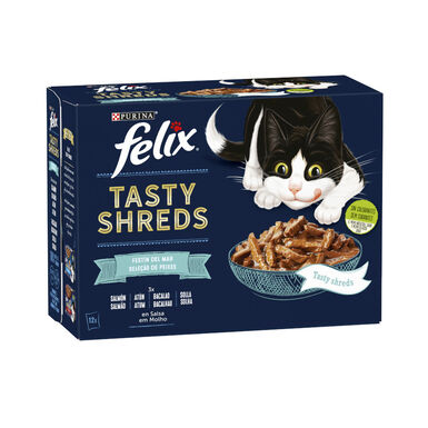 Felix Tasty Shreds Festín del Mar Filetes en Salsa sobre para gatos