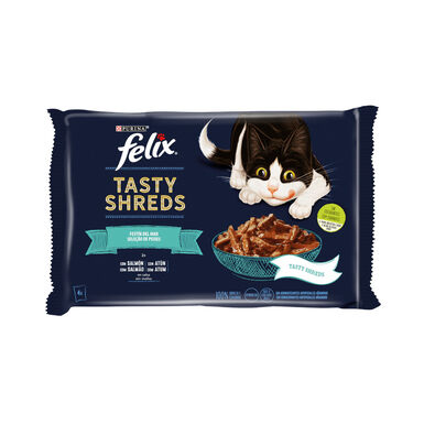Felix Tasty Shreds Festín del Mar Filetes en Salsa sobre para gatos