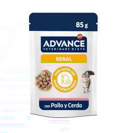 Advance Renal Pollo y Cerdo sobre para gatos