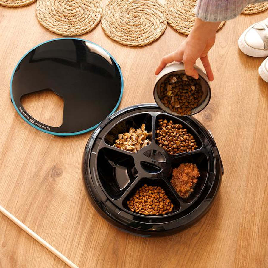 Cecotec Pumba 1600 Purrfect Meal Comedero Dispensador para perros y gatos thumbnail